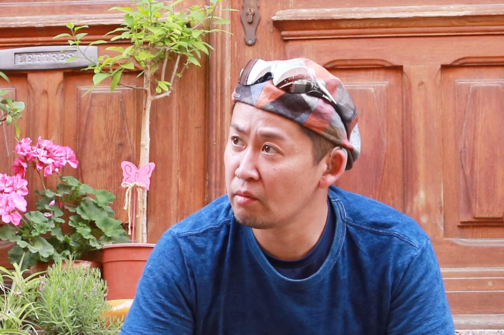 プロフィール